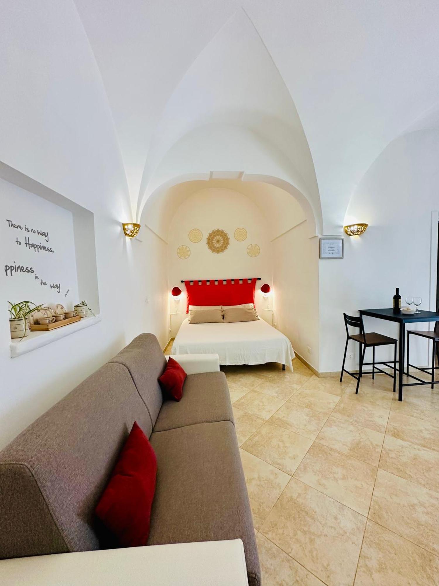 דירות Casa Cassiopea צ'לייה מספיקה מראה חיצוני תמונה