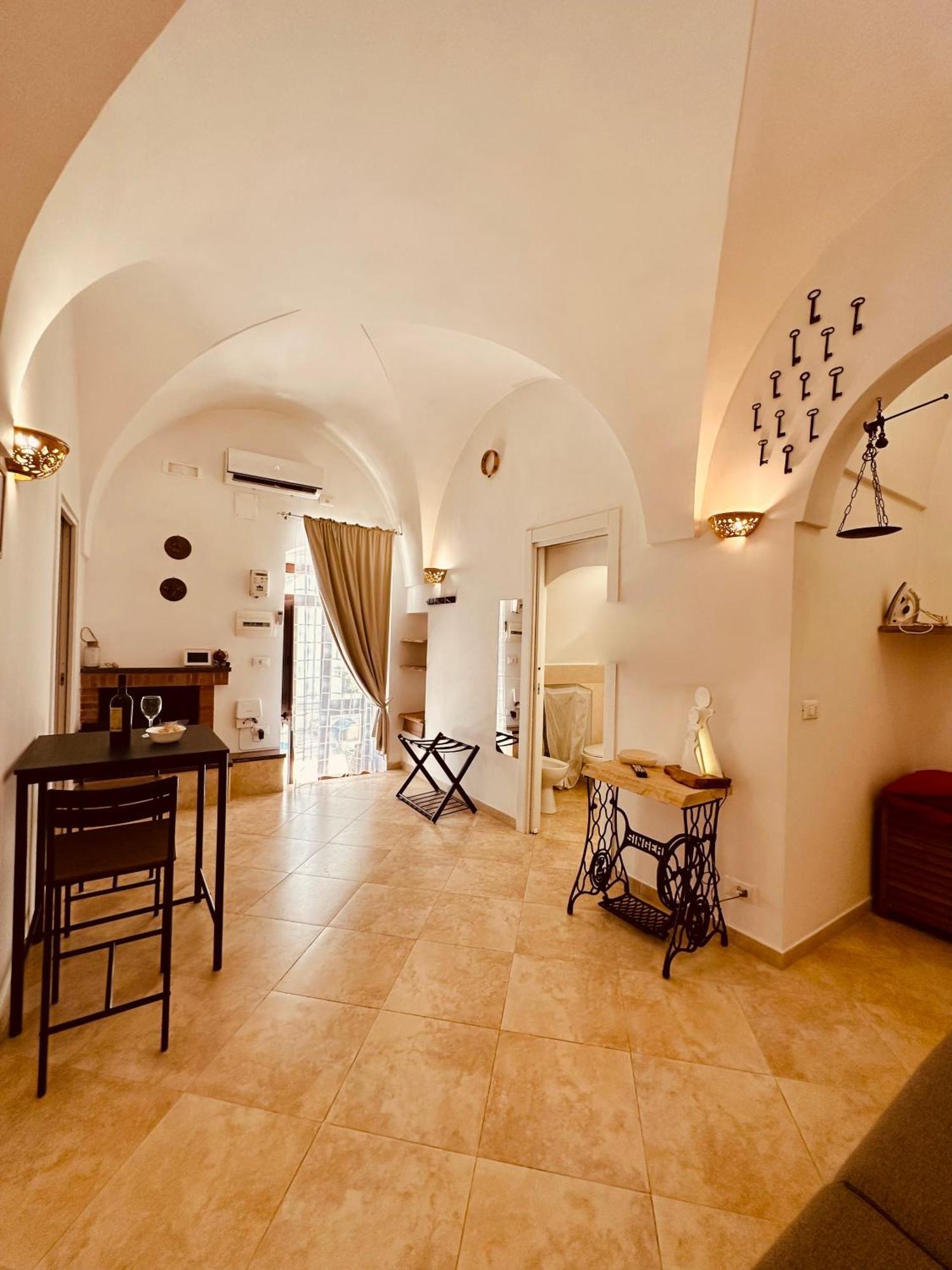 דירות Casa Cassiopea צ'לייה מספיקה מראה חיצוני תמונה